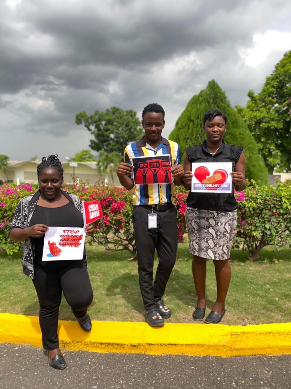 We encourage persons who can't join the street protests to wear black and take a pic to post on social media to show solidarity for #ThursdaysInBlack.